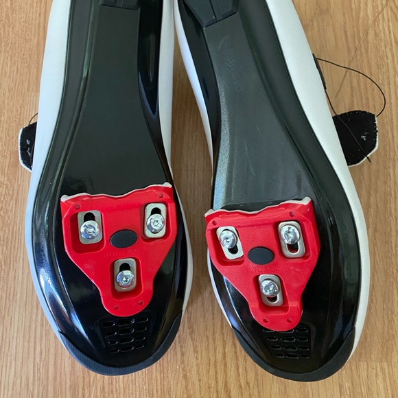 Shimano RP4 for Peleton/ Cycling - Picture 5 of 5